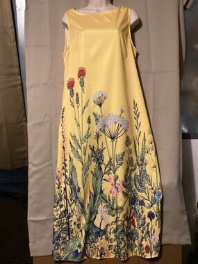 Ms Look Long Summer Dress SZ L Sleeveless Yellow Cottage Core Garden Flower